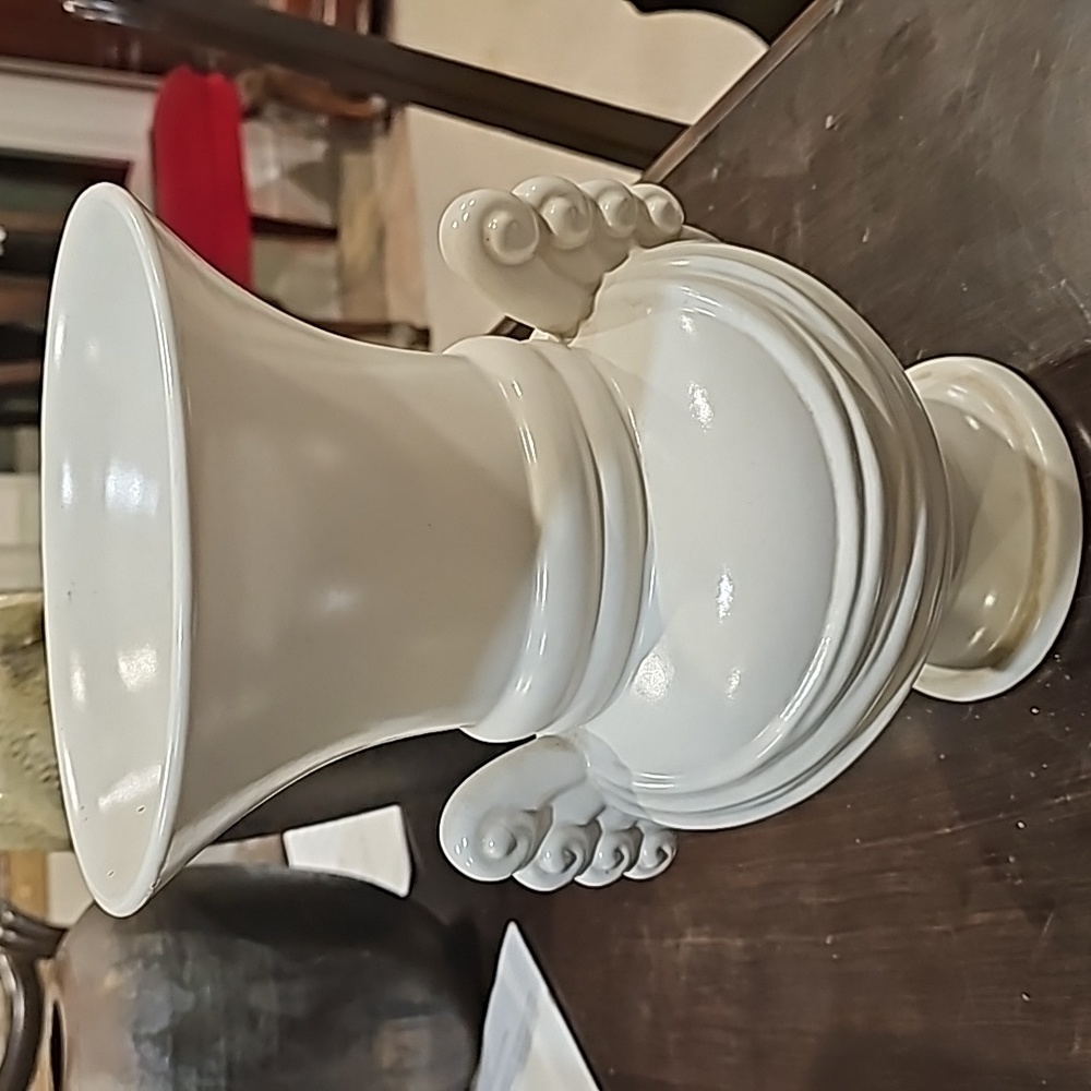 Vintage Abingdon Vase - Picture 1 of 4